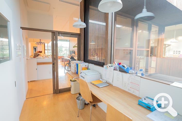 グループホームひまわり　事務室