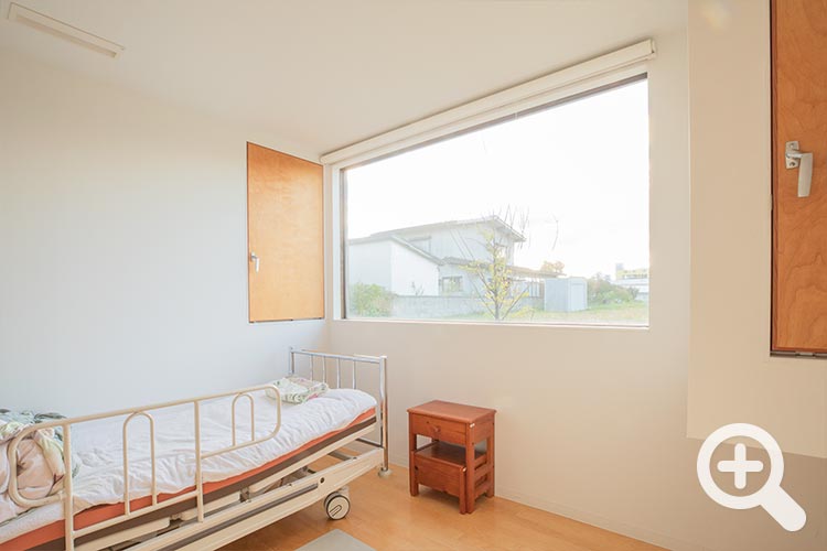 グループホームひまわり　個室