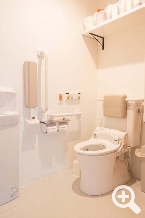 グループホームひまわり　トイレ